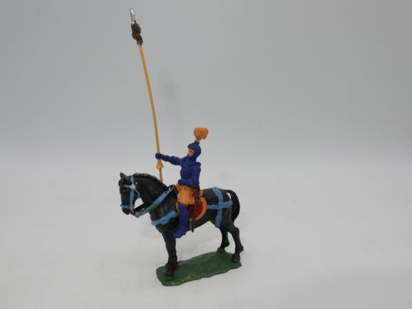 Elastolin 4 cm Lancer on standing horse, No. 9077