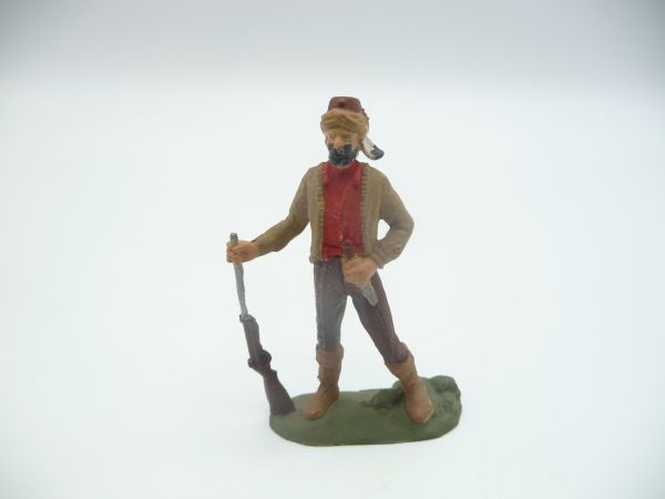 Heinerle Domplast Manurba Wild West series; Karl May figure with rifle - great painting