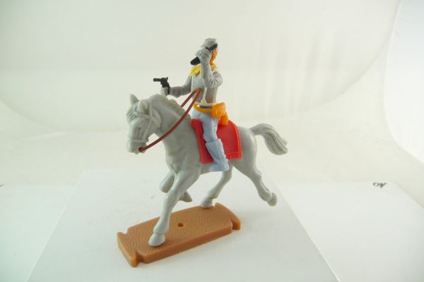 Plasty Confederate Army soldier riding with pistol + knife
