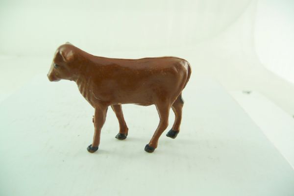 Reisler Calf standing, brown (hard plastic)