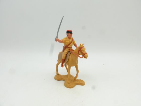 Timpo Toys Fremdenlegionär Offizier auf seltenem gehenden Pferd