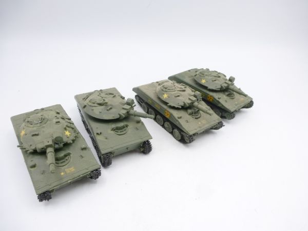 4 Sheridan Tank (ähnlich Roco / Roskopf) - nicht ganz komplett