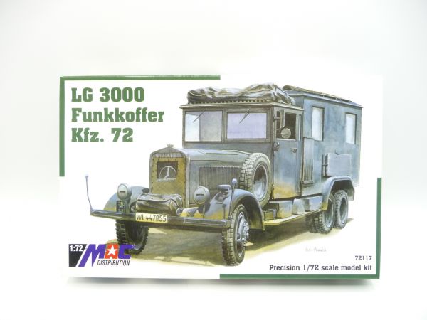 MAC Distribution LG 3000 Funkkoffer Kfz. 72, No. 72117 - orig. packaging, parts on cast