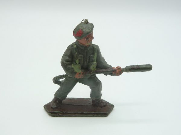 Lone Star Soldier with flamethrower