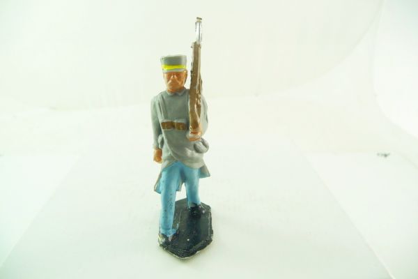 Lone Star Confederate Army soldier marching