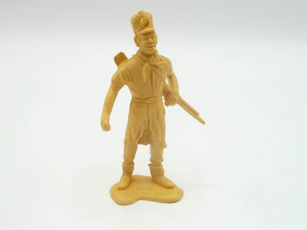 Heinerle Domplast Manurba Trapper, rifle slung around (on the back), beige