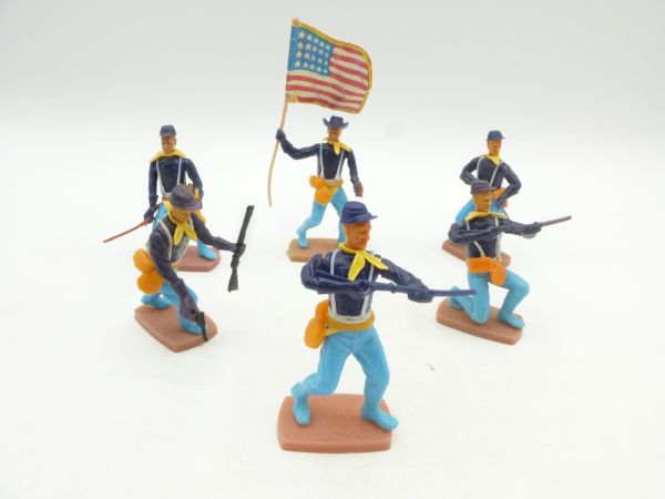Plasty Group of Union Army Soldiers on foot (6 figures)