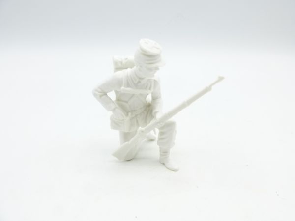 Elastolin 7 cm (blank) American Civil War, soldier kneeling and loading