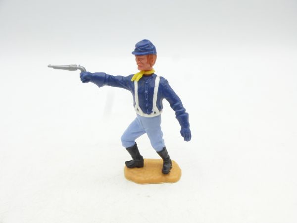 Timpo Toys Northerner 3rd version standing, shooting pistol