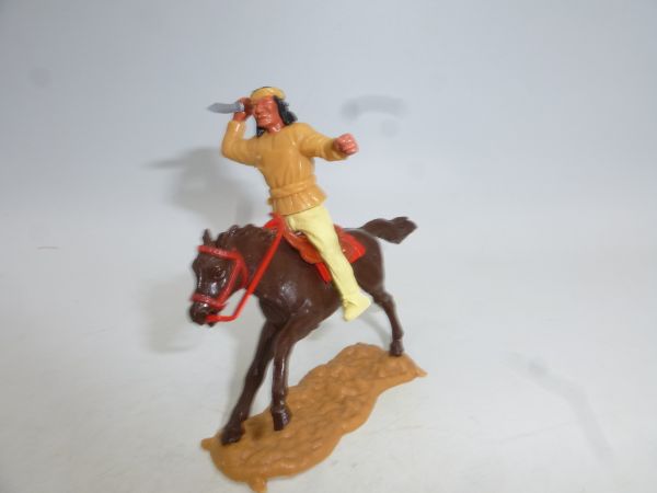 Timpo Toys Apache riding, beige with knife