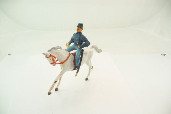 Merten 4 cm Union Army soldier on horseback, holding sabre down at side