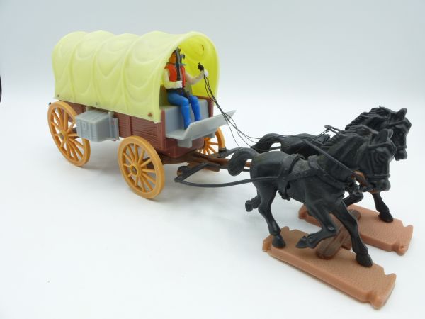 Plasty Covered wagon with coachman
