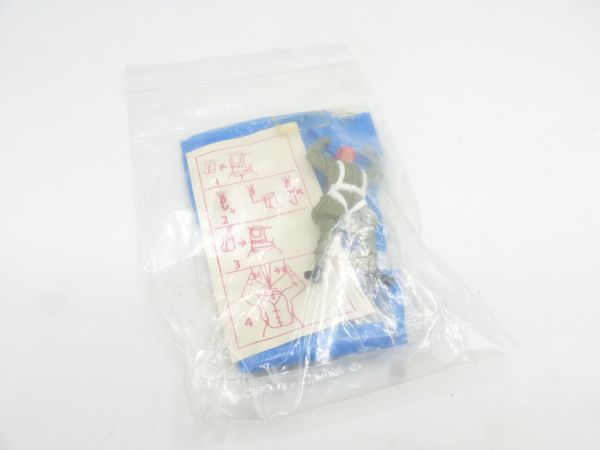 Timpo Toys English parachutist, umbrella blue - orig. packaging