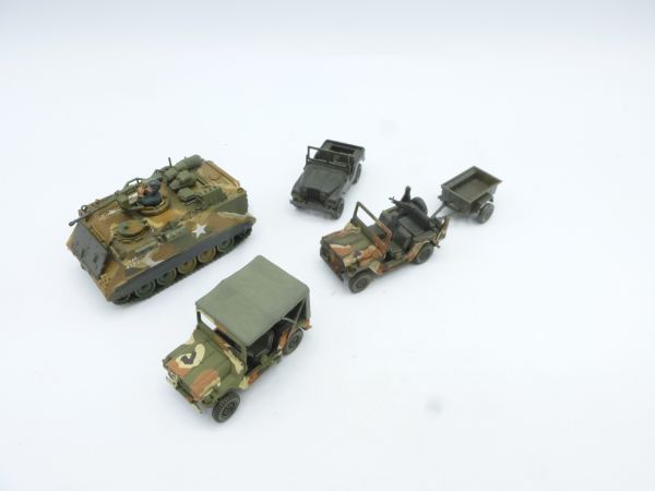 Roco Minitanks Small assortment of vehicles - see photos