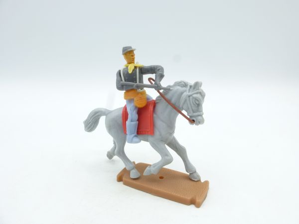 Plasty Southerner on horseback, shooting rifle