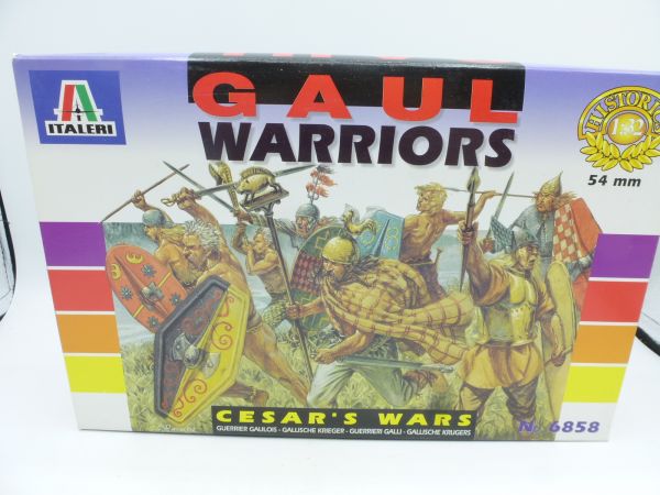 Italeri 1:32 Gaul Warriors, No. 6858 - orig. packaging, all parts on cast