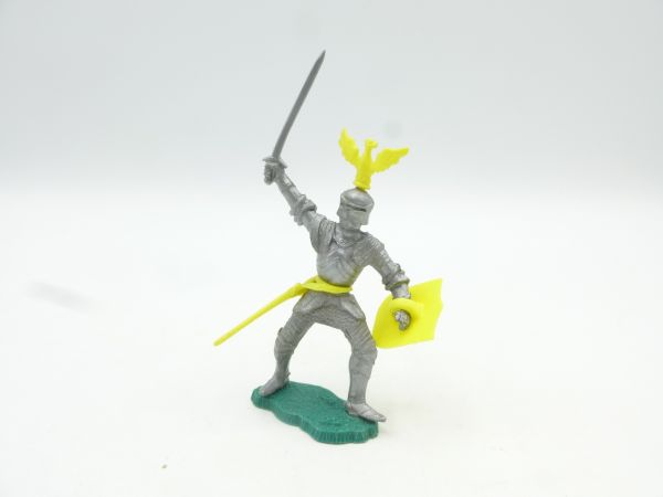 Lone Star Knight standing with sword + shield