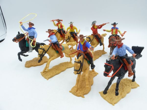 Timpo Toys Cowboys 2nd version riding (8 figures) - great set