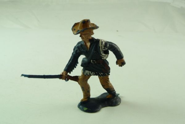 Crescent Scout with rifle - good condition