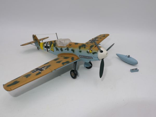 Heinkel He 111 (1:48), Länge 18 cm - bespielt, siehe Fotos