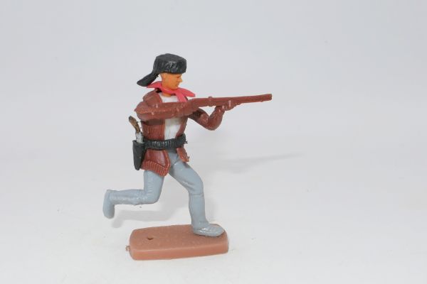 Plasty Trapper laufend Gewehr schießend