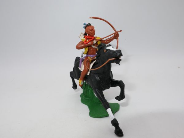 Britains Swoppets Iroquois riding with bow