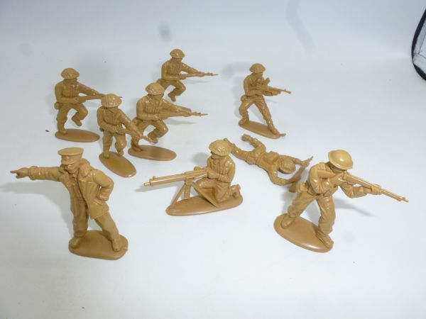 Matchbox 1:32 8 British Combat Troops from P 6002