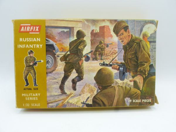 Airfix 1:32 Russian Infantry, No. 1735-1.98, 29 figures - orig. packaging, old box