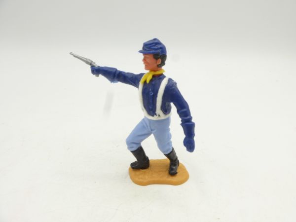 Timpo Toys Union Army soldier 3rd version standing shooting with pistol