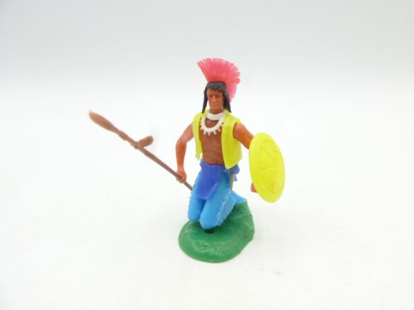 Elastolin 5,4 cm Iroquois kneeling with spear + shield (additional weapon in belt)