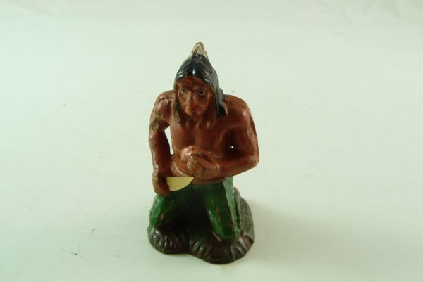 Fischer Indian with knife and meat - figure with traces of usage