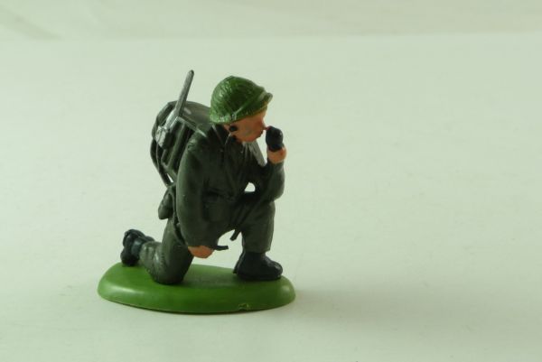 Britains Swoppets Soldier - signalman (made in Hong Kong)