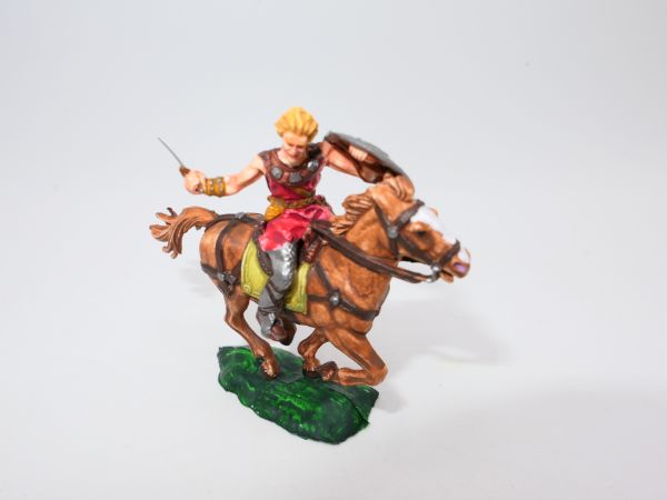 Norman on horseback with sword - great 4 cm modification