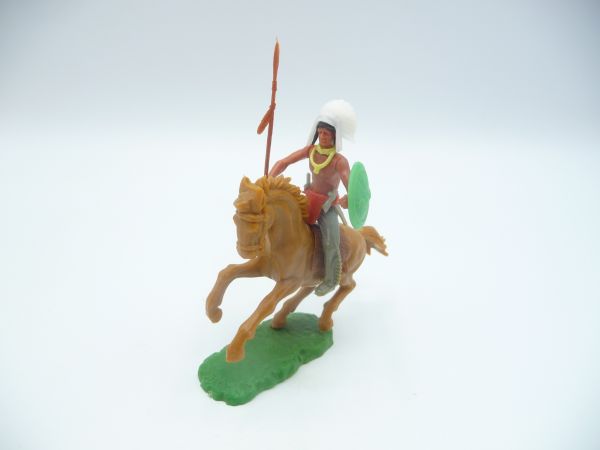 Elastolin 5,4 cm Indian chief on horseback with spear + shield (3 weapons in total)