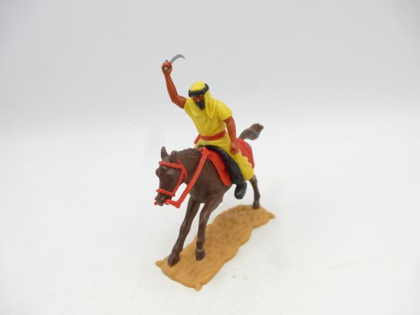 Timpo Toys Araber zu Pferd (gelb, schwarze Innenhose) mit Säbel
