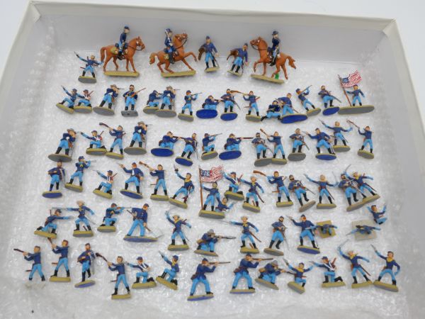 Group of Northerners / 7th Cavalry, approx. 65 figures (1:72)
