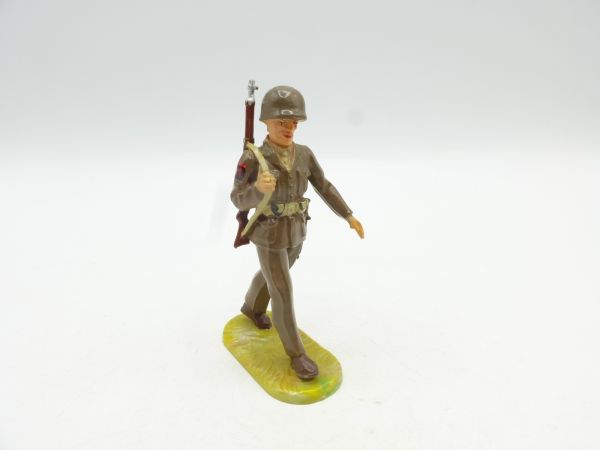 Elastolin 7 cm Swiss federal Army, Soldier marching painting 2, No. 9022