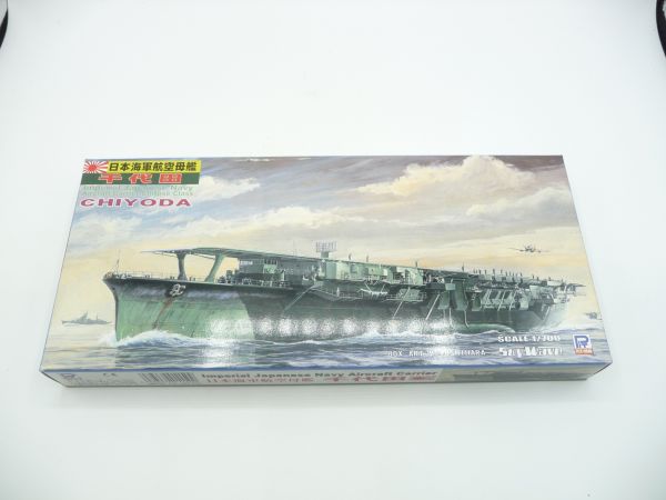 Pit-Road 1:700 Kit: W72 IJN Aircraft Carrier Chitose Classic Chiyoda - orig. packaging