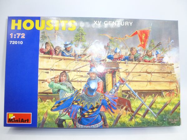 MiniArt 1:72 Housits XV Century, No. 72010 - orig. packaging, on cast