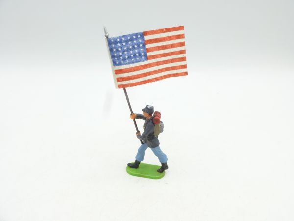 Elastolin 4 cm Northern States: soldier with flag / flag bearer, No. 9174