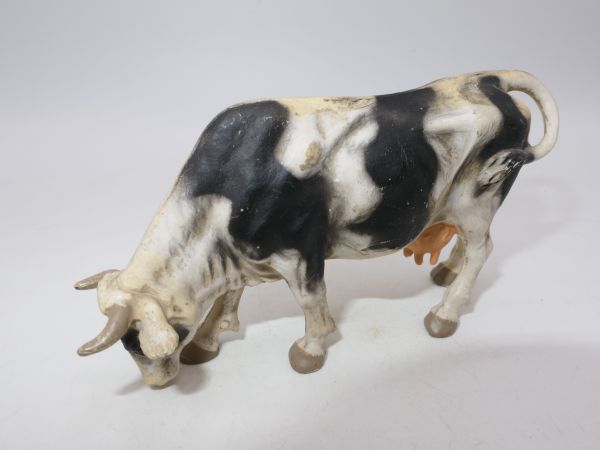 Elastolin Cow grazing, No. 3801