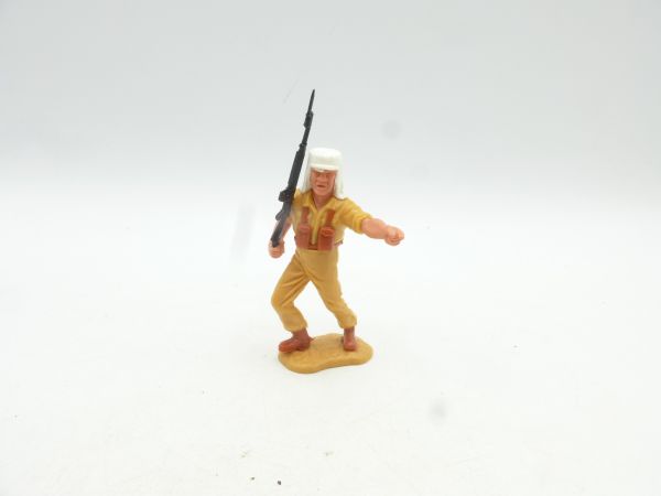 Timpo Toys Foreign Legion: soldier, rifle shouldered