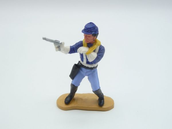 Timpo Toys Union Army soldier 4th version firing with pistol