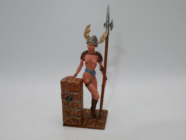 Naked warrior with winged helmet + lance, height 9.5 cm
