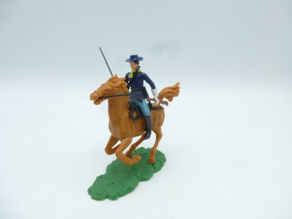 Elastolin 5,4 cm Union Army Soldier on horseback with rifle + sabre