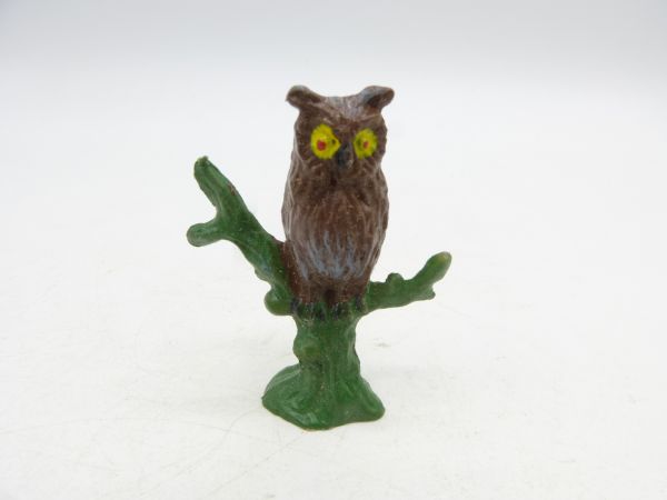 Elastolin soft plastic Eagle owl sitting on branch (dark)