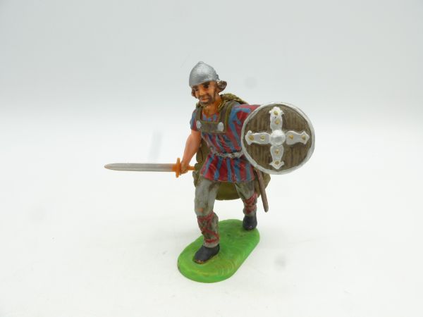 Norman with cape, shield + sword - great modification