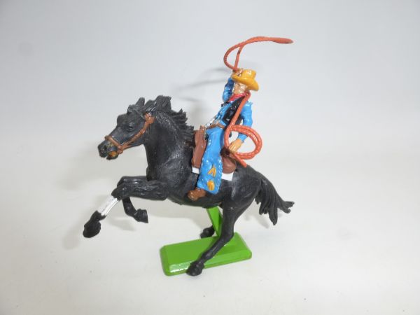 Britains Deetail Cowboy on horseback with lasso - rare dark brown
