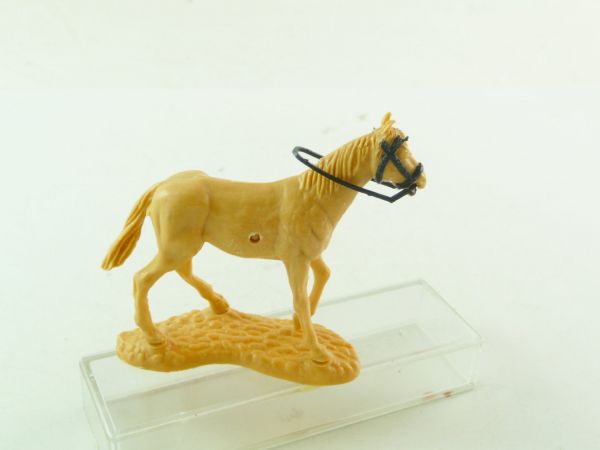 Timpo Toys Beiges gehendes Pferd mit schwarzem Zaumzeug - Top-Zustand