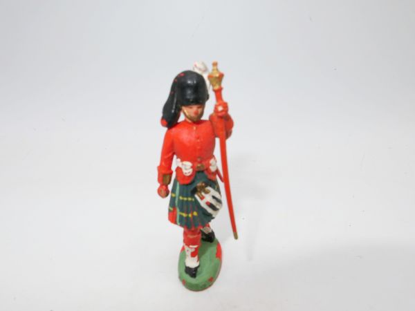Britains Swoppets Guardsman with movable arm - slightly used
